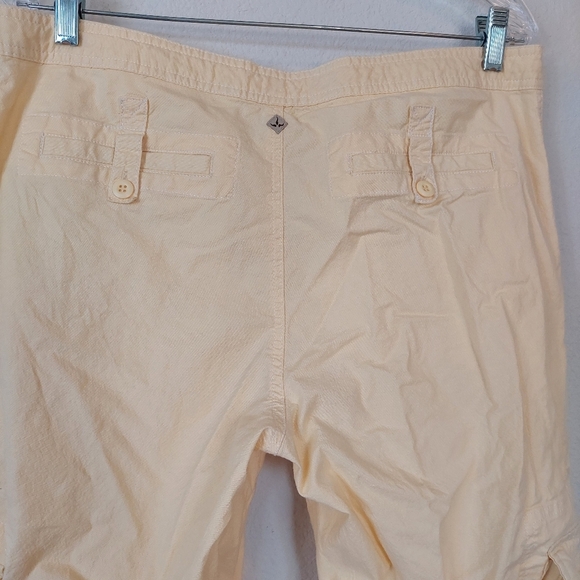 Prana Breathe Yellow Hiking Cargo Capri Pant Size Large - Picture 6 of 13